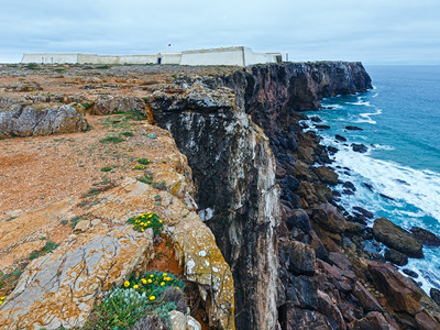 大西洋海岸和萨格雷斯城堡风景葡萄牙南部阿尔加夫图片