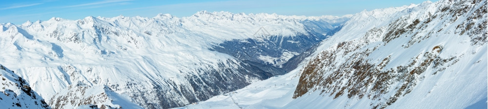 上午冬天多洛米顿山地景观奥利提罗尔全景图片