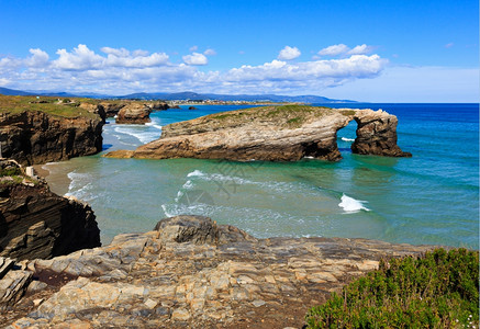 坎塔布里克海岸夏季风景迦太德拉海滩卢戈加利西亚班牙背景