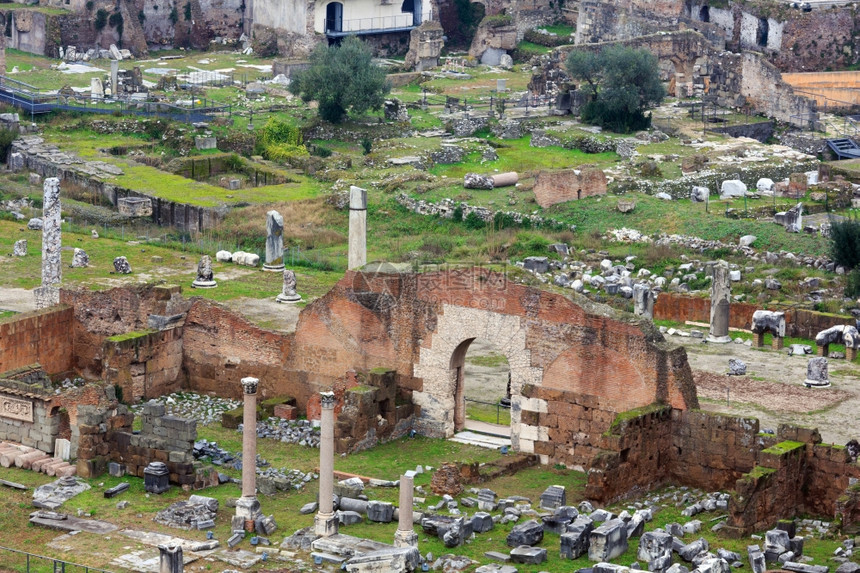 罗马论坛的废墟图片