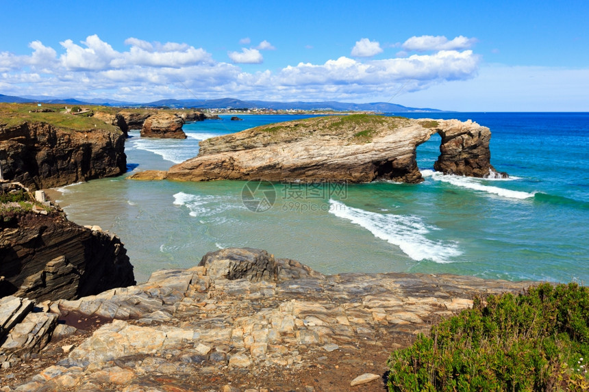 坎塔布里克海岸夏季风景迦太德拉海滩卢戈加利西亚班牙图片