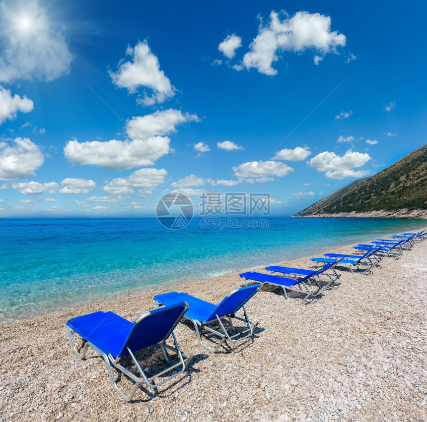 沙滩夏季阳光明媚带有的沙滩阿尔巴尼亚两针缝合高分辨率图像图片