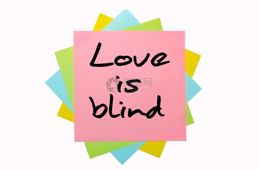 爱的文字是盲目用手字写在一堆彩色粘贴笔记上图片