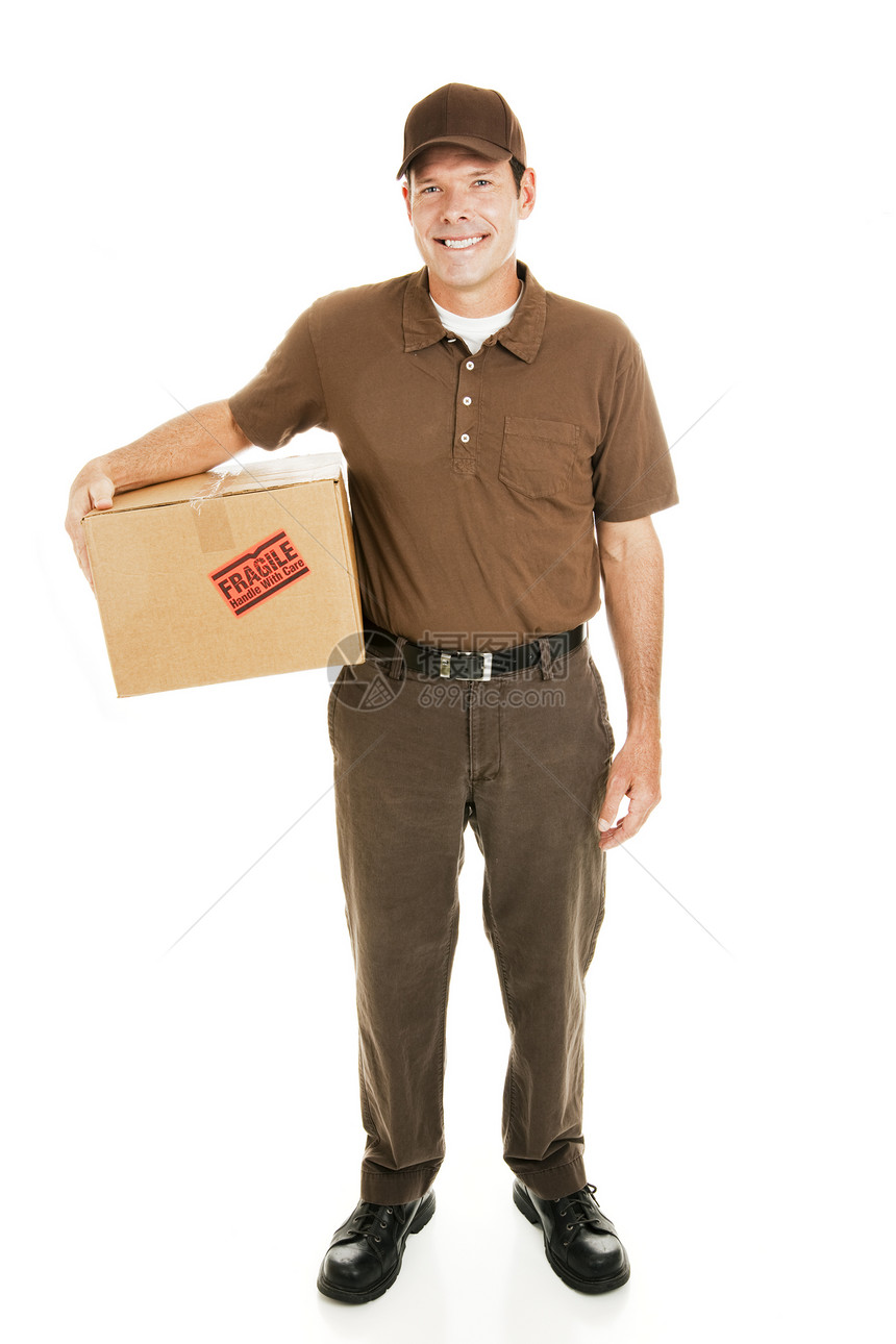 全体孤立的视线一个英俊的送货员与一个脆弱的包裹图片