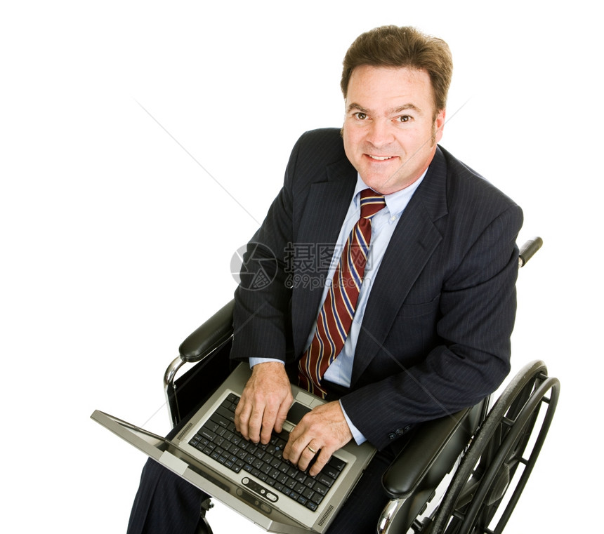 残疾商人在笔记本电脑上打字孤立在白色上图片