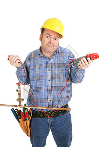 电工被管道程弄混了他持有电压计在管道上没有用电压计是白的电压计是用白的电压计是用算的是用算的在管道上是没用的背景