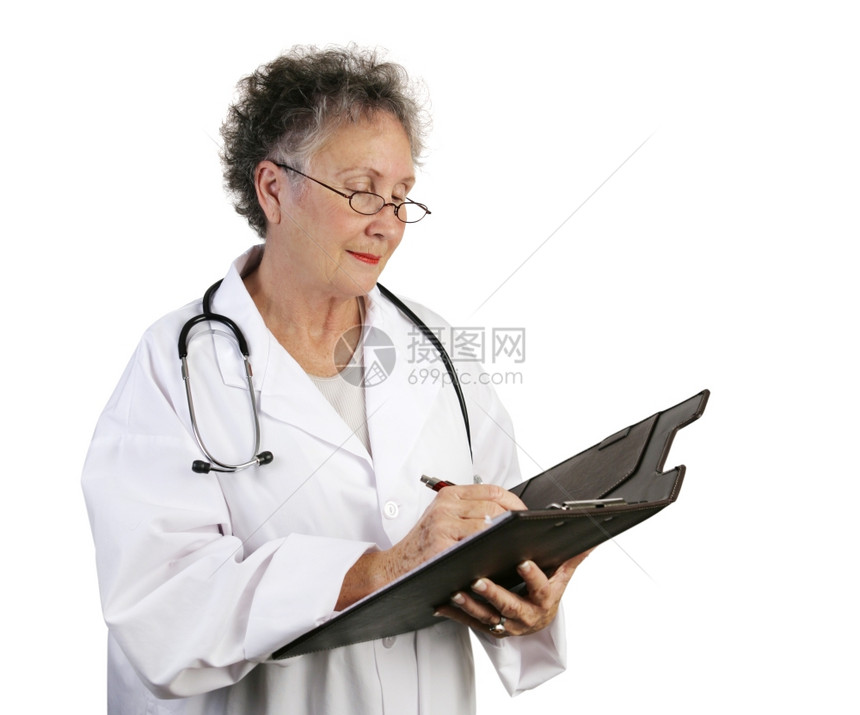 一位成熟的女医生在病人历上做一个标记白纸字孤立图片