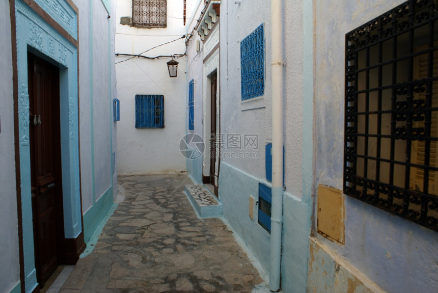 突尼斯哈马特Medina小街道的Medina图片