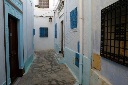 突尼斯哈马特Medina小街道的Medina图片