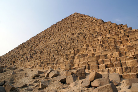 Piramid在埃及吉萨的Heops图片