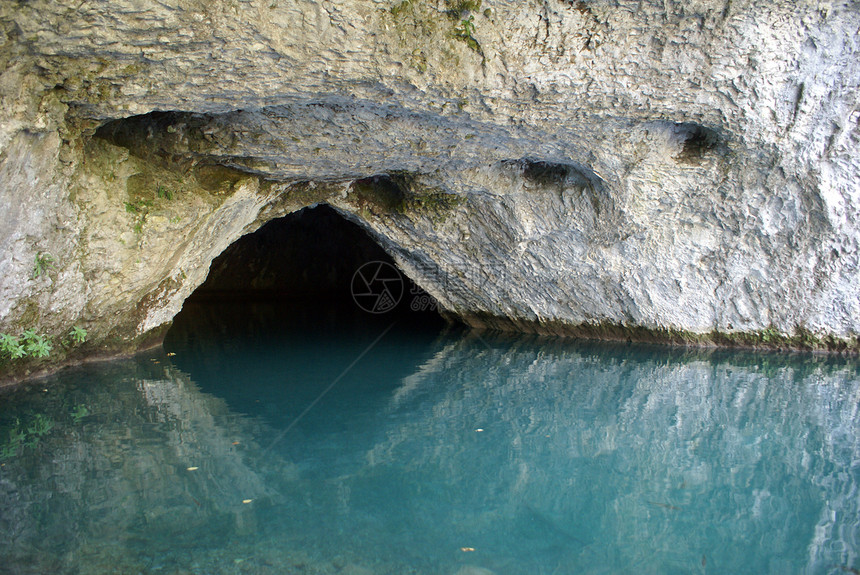 克罗地亚普利维茨公园洞穴图片