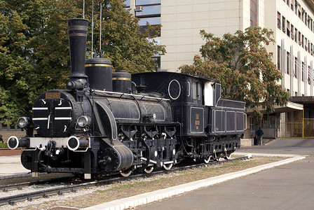 塞尔维亚Beograd的老旧机车图片