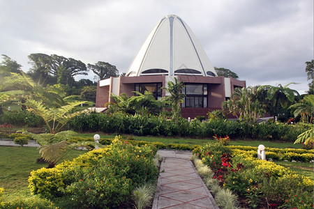 萨摩亚乌波卢岛的花园和拜海庙图片