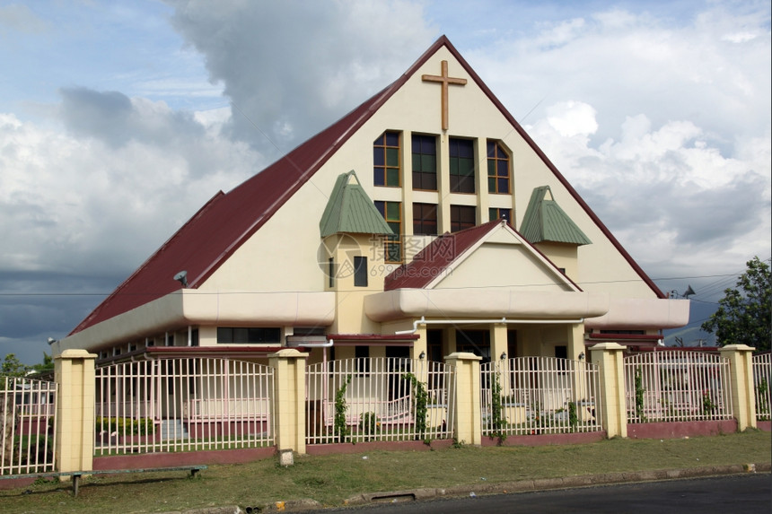 斐济劳托卡镇最大的天主教堂图片
