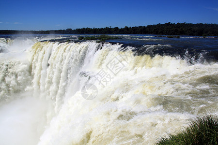 Diabolo喉咙阿根廷Iguazu地区的大瀑布背景图片