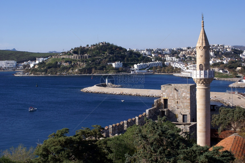 土耳其博德鲁姆的海和圣彼得城堡图片