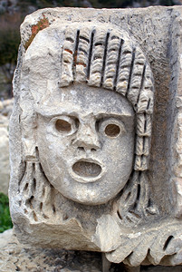 土耳其Myra石头上的面具图片