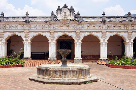 危地马拉种族危地马拉安提瓜古宫殿的不喷泉背景