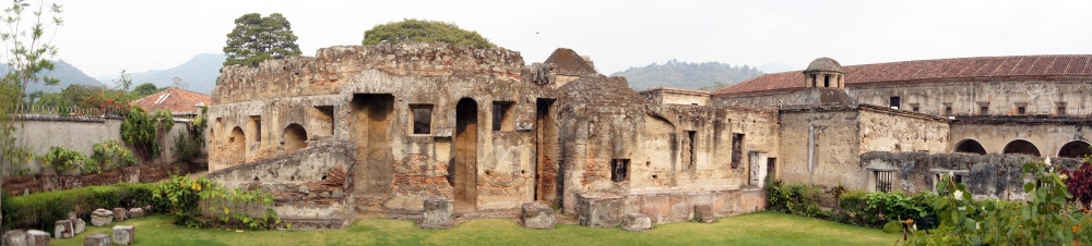 危地马拉安提瓜Capuchin修道院的废墟背景图片