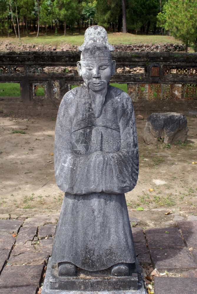 越南中部Hue附近皇家上的雕塑图片
