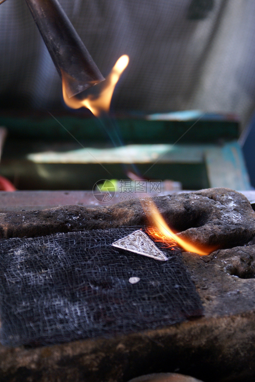 印度尼西亚苏门答腊银匠讲习班火焰图片