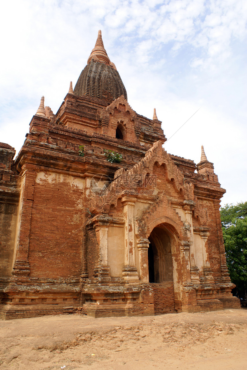 缅甸巴甘巴甘的旧砖墙寺图片
