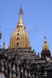 缅甸巴根的坦普尔阿南达布玛背景图片