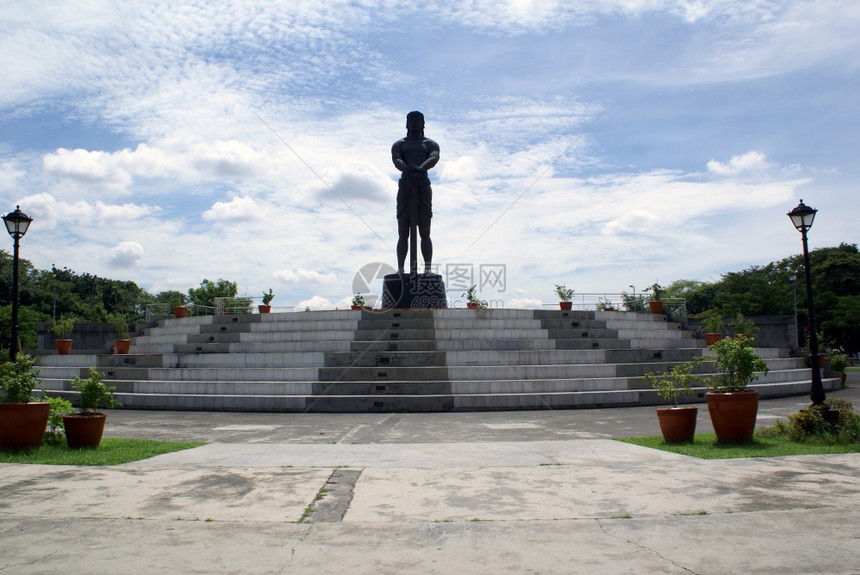 菲律宾马尼拉广场纪念碑图片