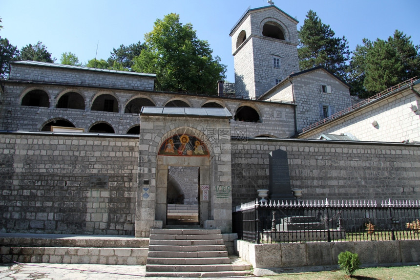 黑山Cetinje的旧东正教修道院图片