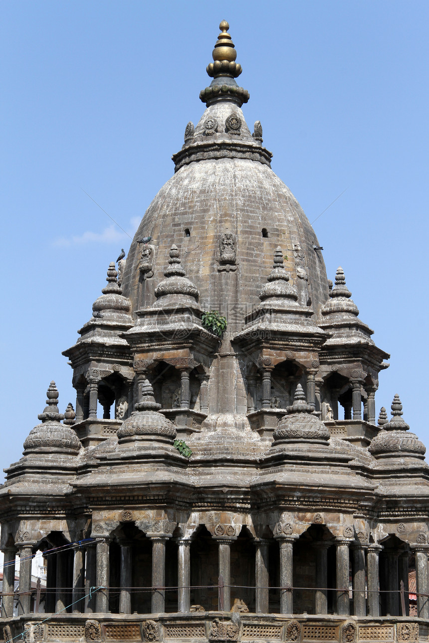 尼泊尔广场上的老朝都寺庙图片