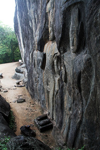 斯里兰卡布杜鲁加拉寺庙neaeWellavaya佛像的数字图片