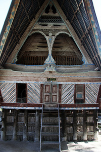 萨莫西印度尼西亚安巴里塔村克族传统房屋背景