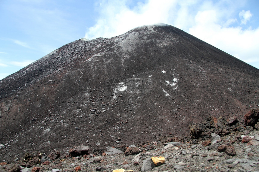 印度尼西亚克拉卡托火山峰图片