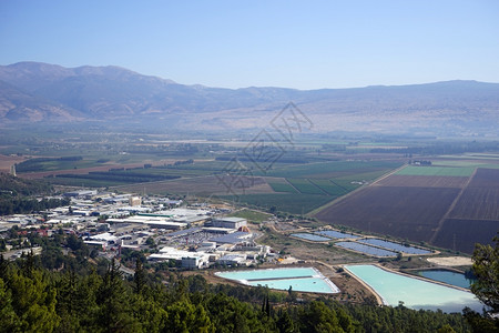 以色列的KiryatShwmona和Hula山谷图片