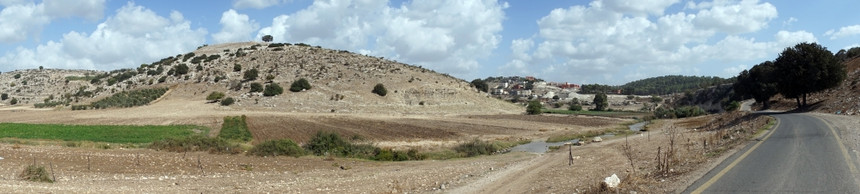 山丘和公路图片