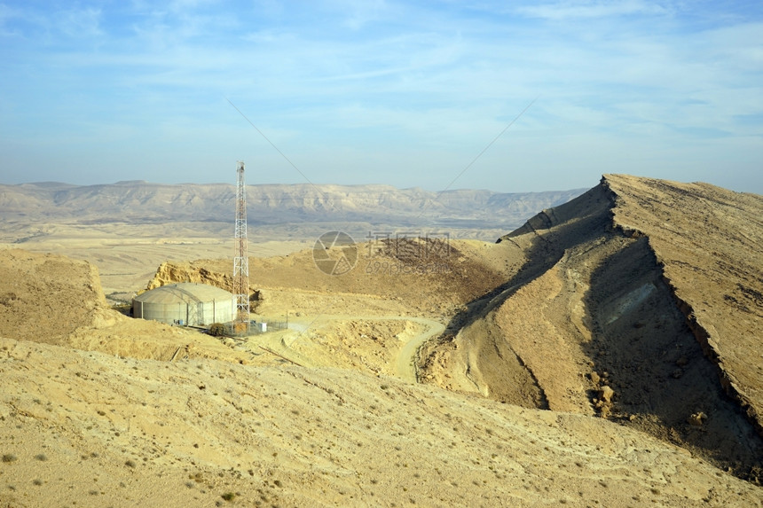 以色列卡尔博莱山的和天线图片