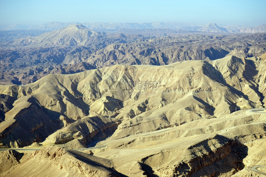 以色列埃及附近的Eilat山脉图片