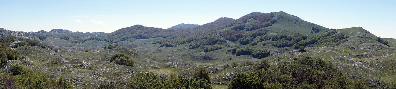 黑山亚得里海沿岸附近山岳全景图片