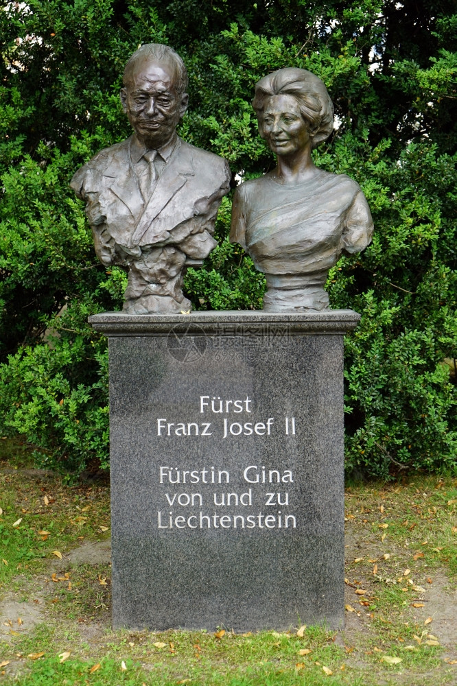 弗朗茨约瑟夫二世及其妻子的2016年7月CIRCA图片