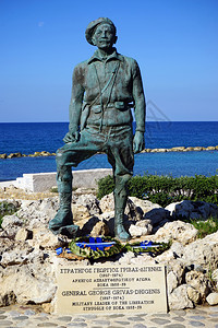 帕普霍斯塞浦路斯约2017年11月乔治格里瓦斯迪吉斯将军雕像图片