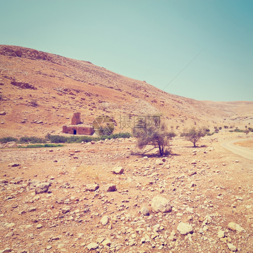 以色列Samaria沙丘的废墟回溯效应图片