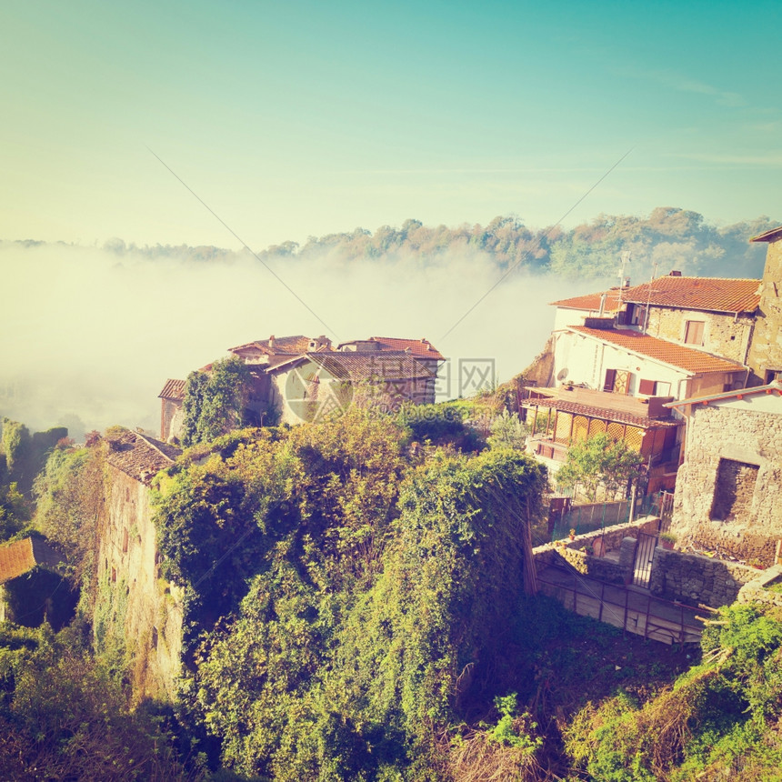 意大利洞穴城市屋顶鸟眼观Instagram效应图片