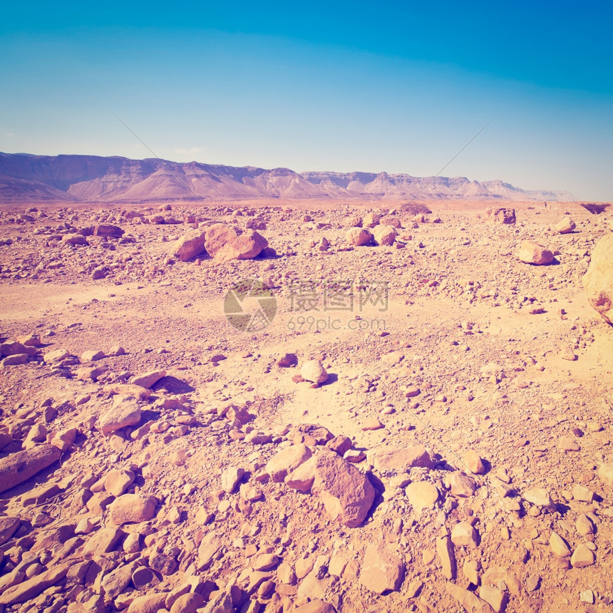 撒玛利亚沙山中的石头以色列Instagram效果图片