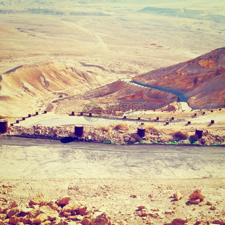 以色列内盖夫沙漠风吹路Instagram效应图片