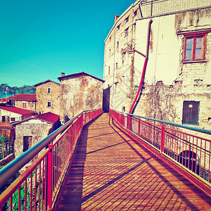 意大利山洞城的佩德斯特里亚大桥Instagram效应图片