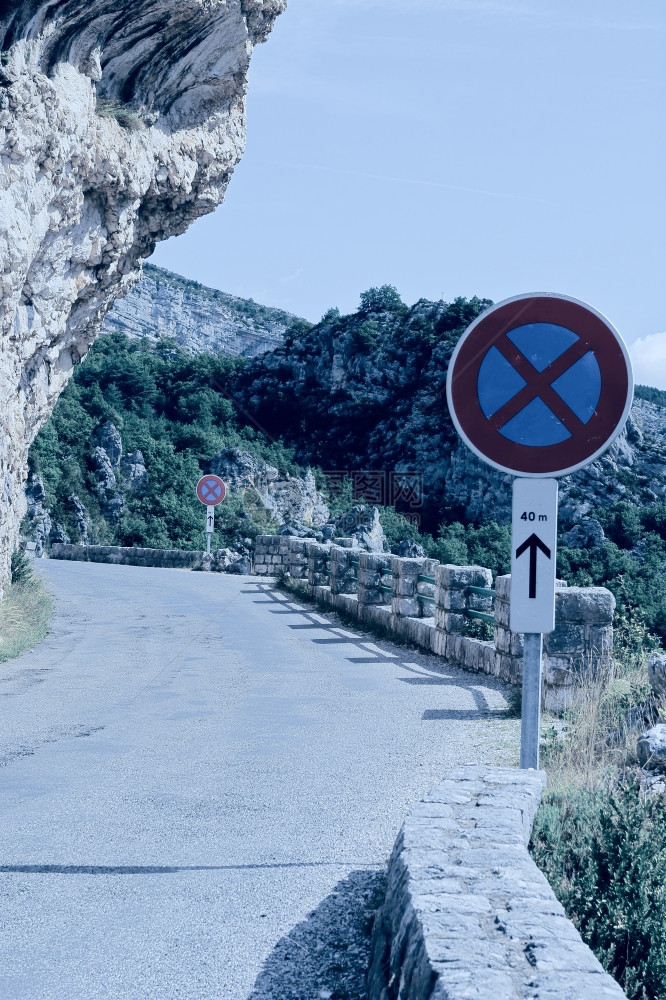 法国阿尔卑斯山风道图片