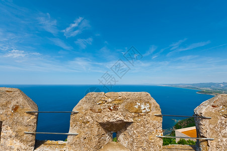 意大利中世纪堡垒之战对地中海的看法图片
