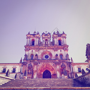 葡萄牙城市阿尔科巴卡的天主教堂Instagram效应图片