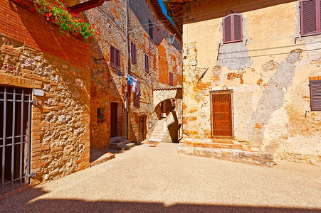 意大利的狭小街道图片