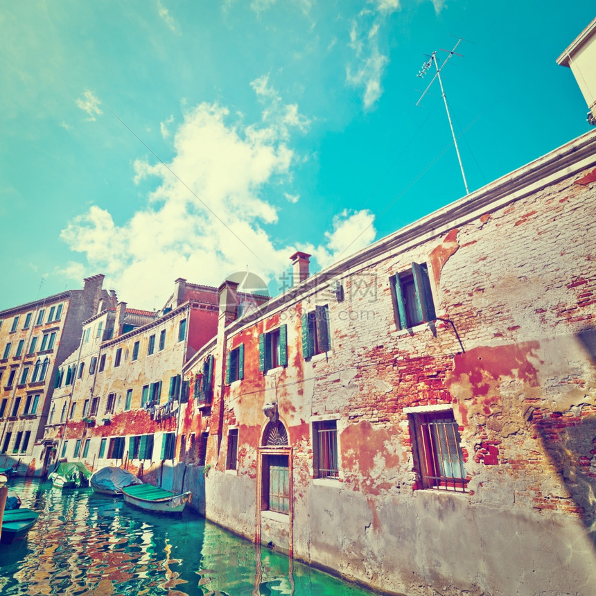 内罗运河威尼斯的街道Instagram效应图片